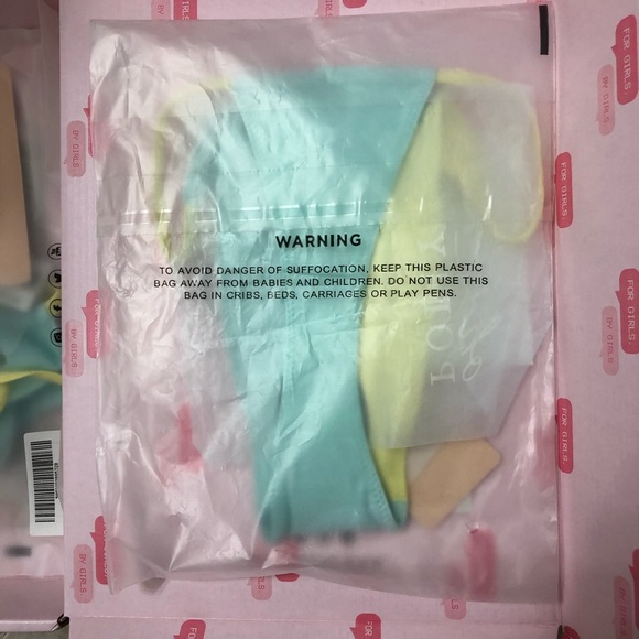 Oh Polly Switch It Up Bikini - S top, XS bottom - Picture 3 of 5